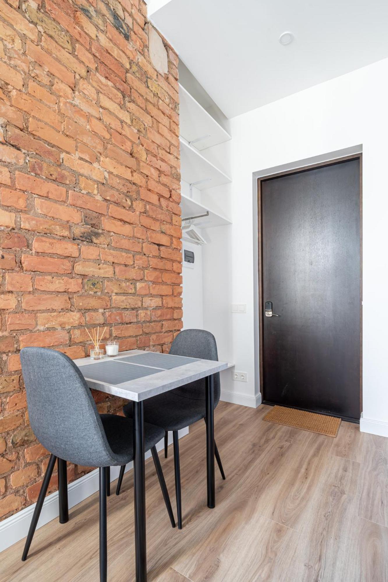 Prestigious Former Library Apartment - Perfect Location Riga Ngoại thất bức ảnh